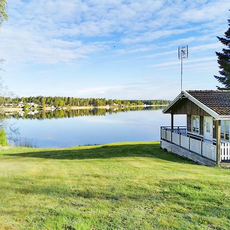 Kristinehamn Herrgardscamping & Stugor المظهر الخارجي الصورة