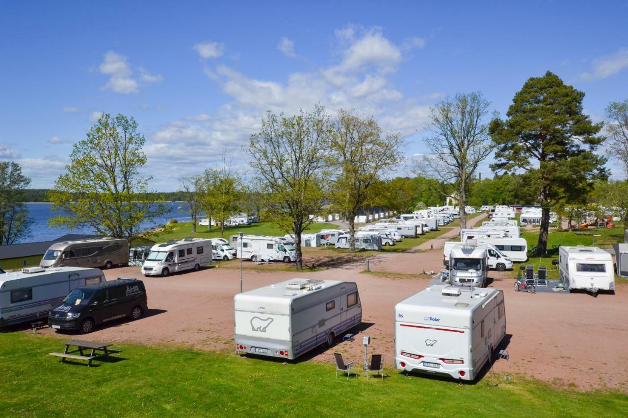 Kristinehamn Herrgardscamping & Stugor المظهر الخارجي الصورة