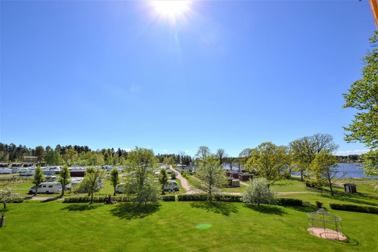 Kristinehamn Herrgardscamping & Stugor المظهر الخارجي الصورة