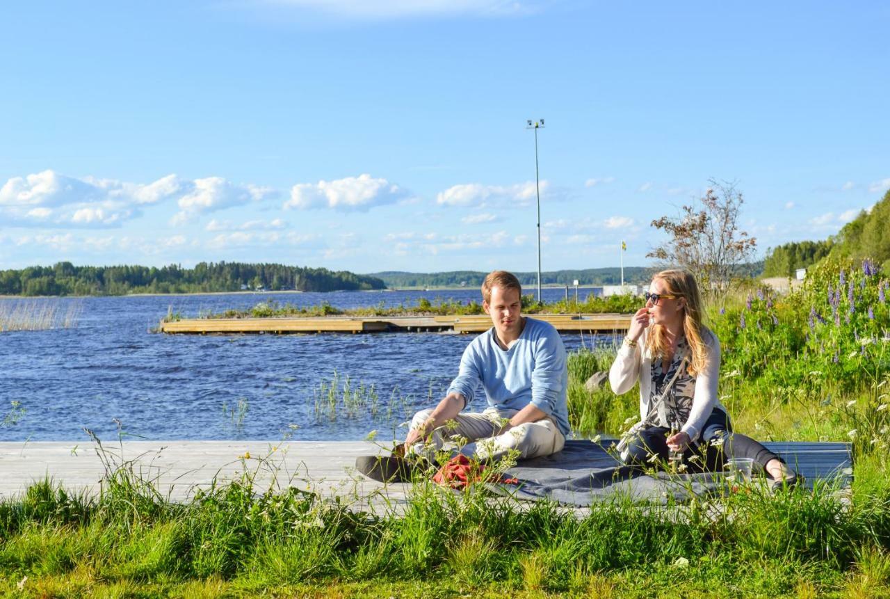 Kristinehamn Herrgardscamping & Stugor المظهر الخارجي الصورة